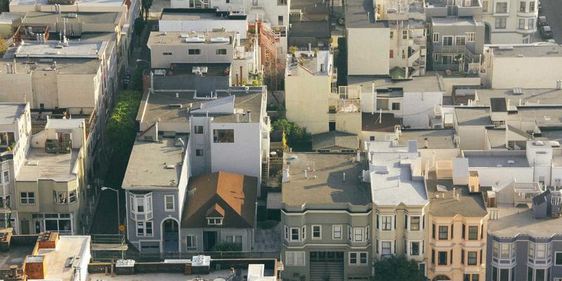 办公室健康环境全攻略：从护眼灯光到空气净化，守护员工保健与心理健康